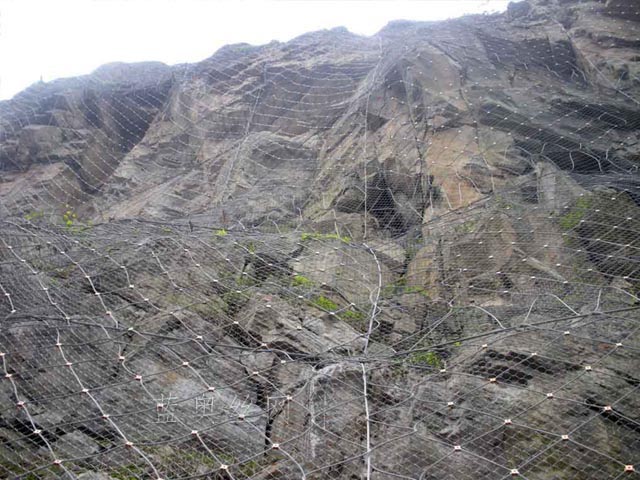 ���ӷ��o�Wʩ������